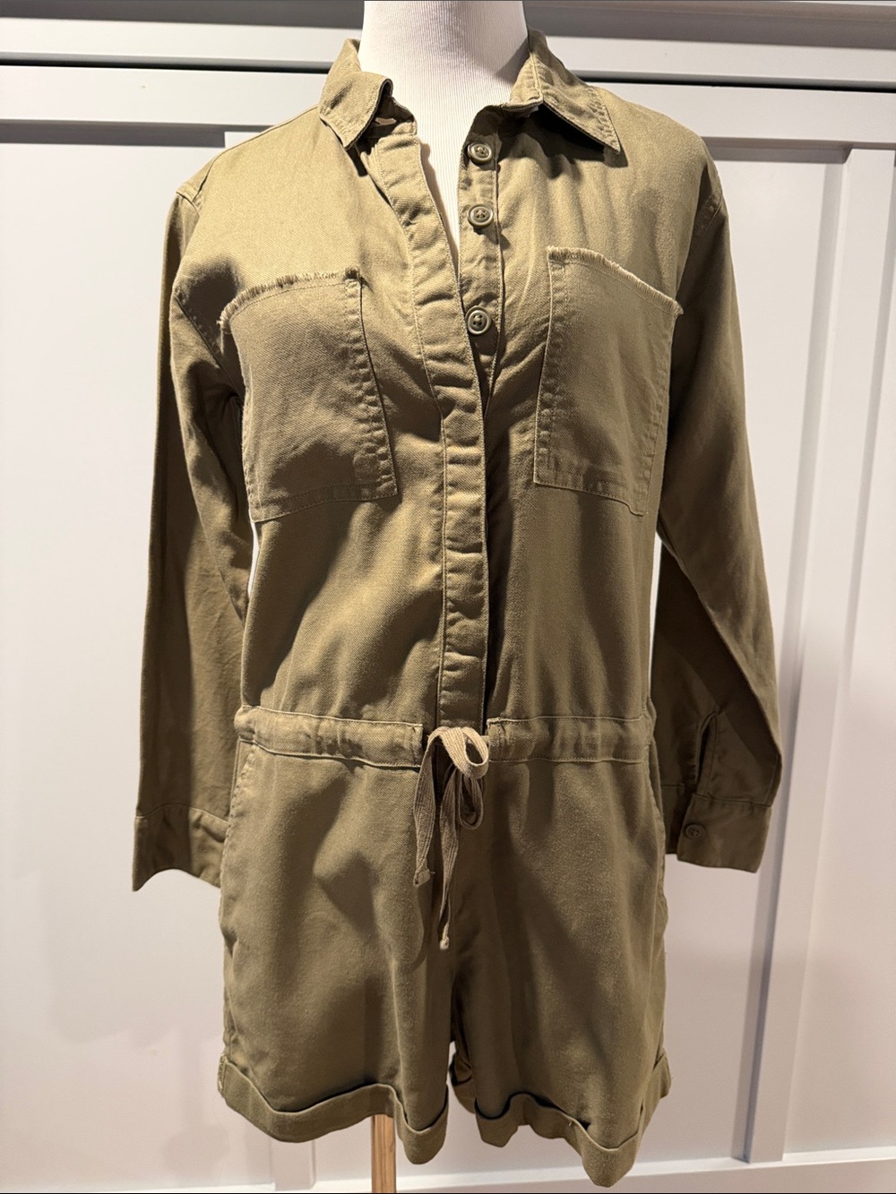 Women's aerie Olive Utility shorts jumpsuit with Drawstring Waist